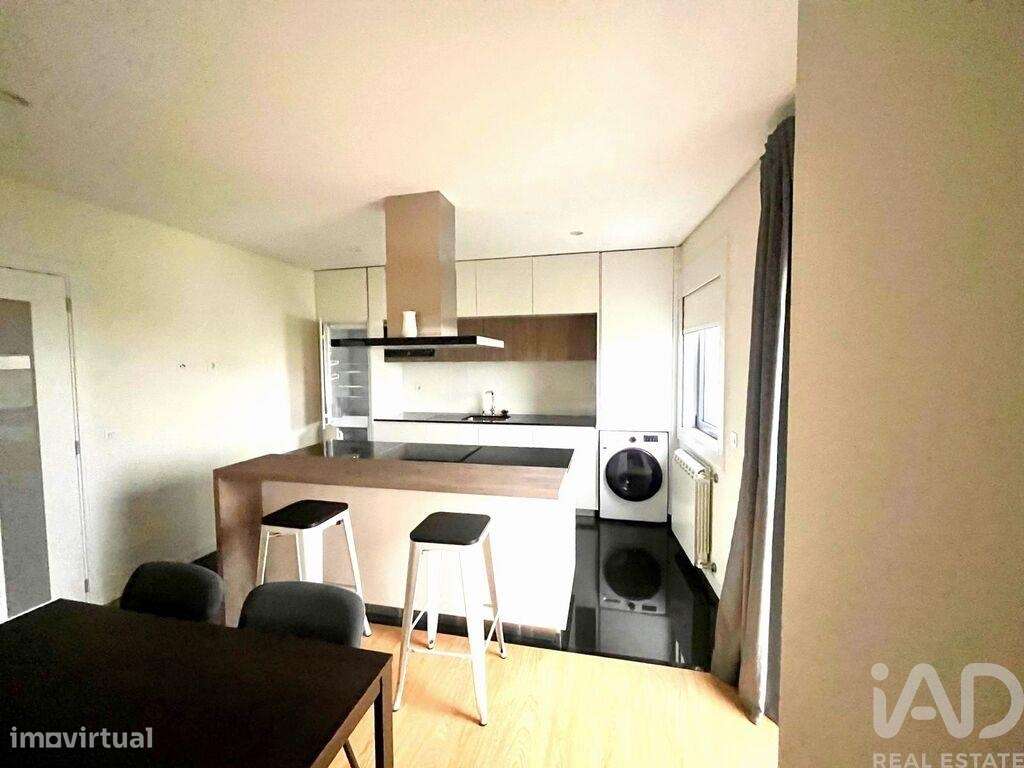 Apartamento T2 em Ramalde de 95,00 m2 - Grande imagem: 2/23