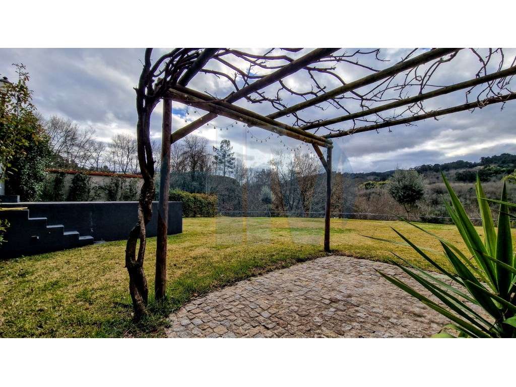 Moradia T5 sobre o Rio Tâmega - Amarante (Fridão)-9