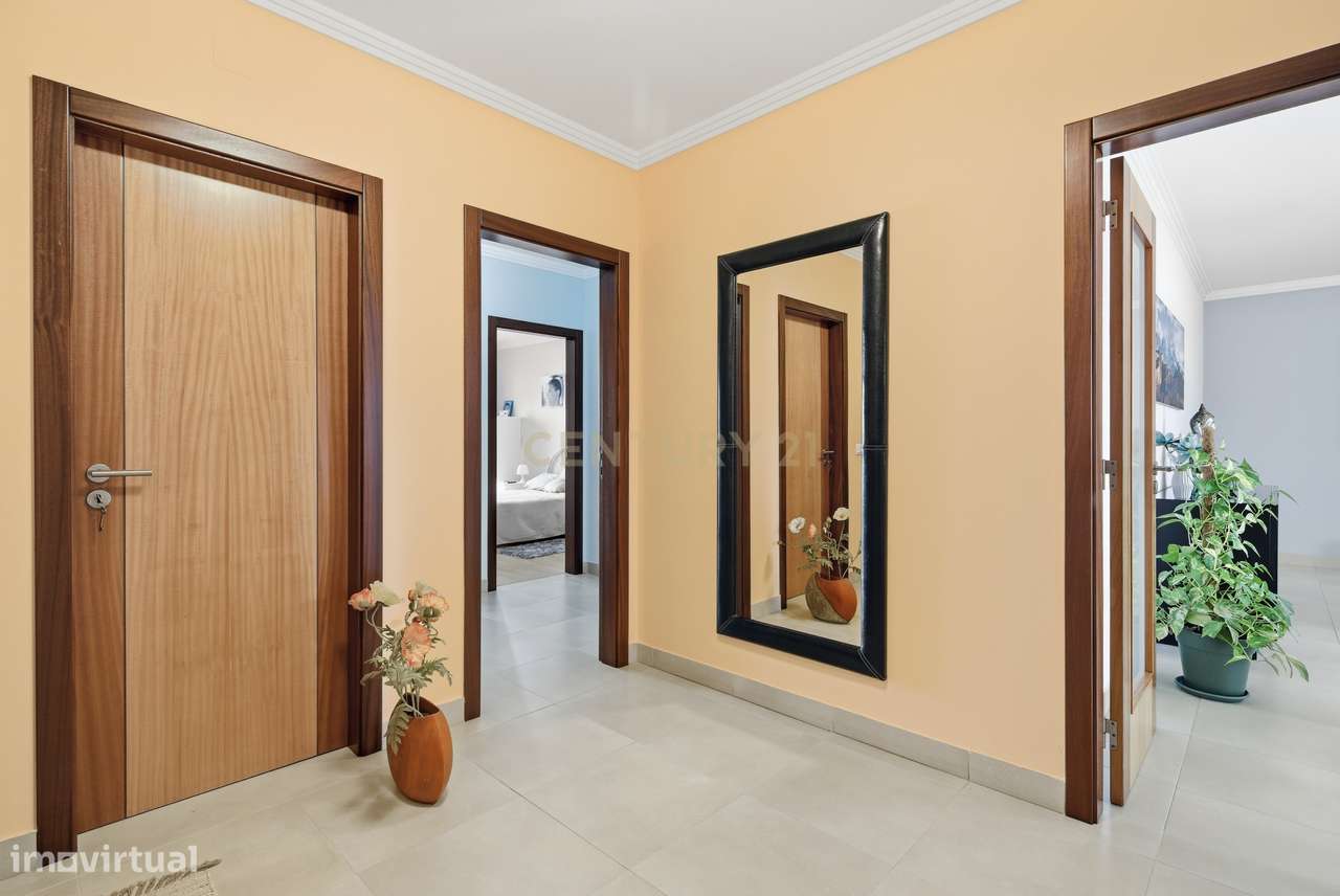 Apartamento T3 com terraço e churrasqueira – Merceana, Alenquer-12
