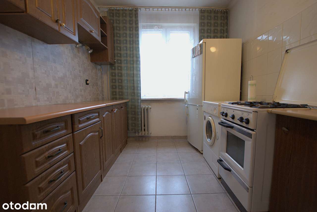 3 pokoje, widna kuchnia, winda, ogrodzony blok, parking ul. Chrobrego-7