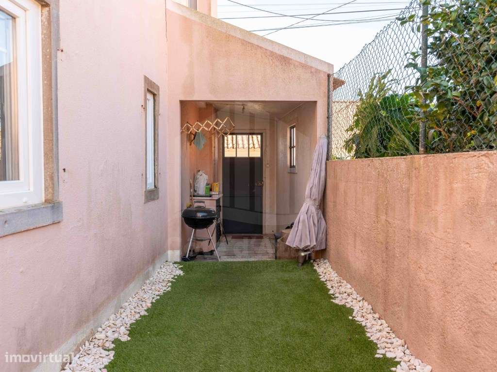 Casa Histórica com Vistas para o Palácio da Pena em Sintra-6