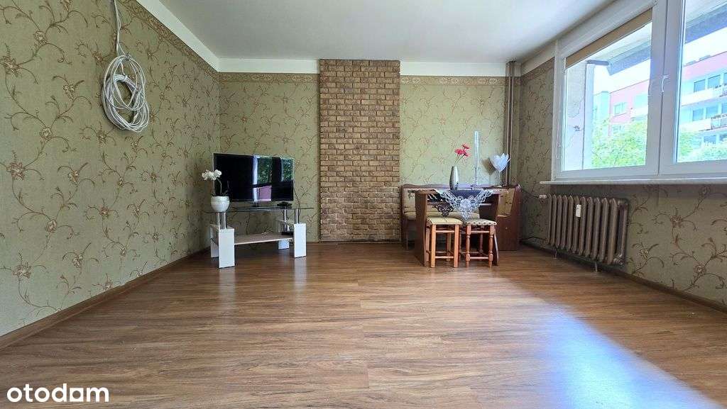 Rozkładowe M3 Iwaszkiewicza w otoczeniu zieleni - Pełny obrazek: 3/17