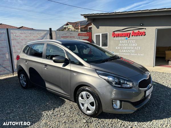 Kia Carens 1.6 GDI Family - 1