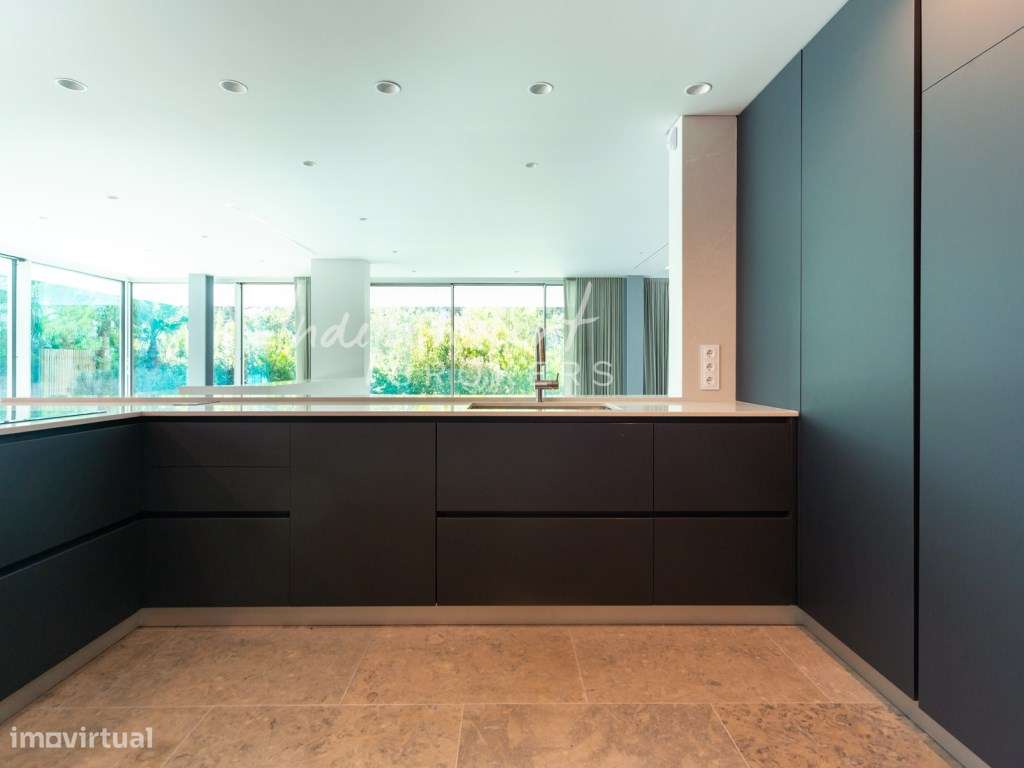 APARTAMENTO DUPLEX T4 COM PISCINA-8