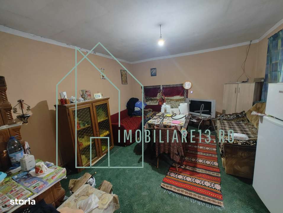 Casa romaneasca cu 1.789 mp teren in satul Deal, Calnic, jud. Alba-3