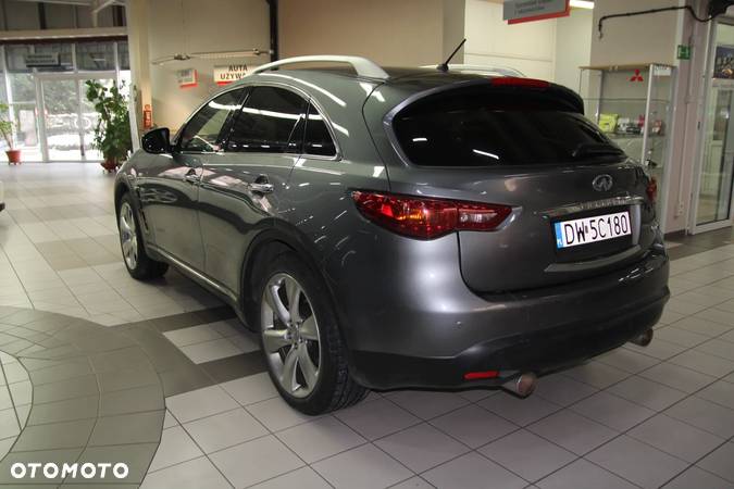 Infiniti QX70 3.0d S Premium - 4