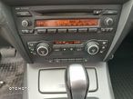 BMW Seria 3 320d DPF Touring - 11