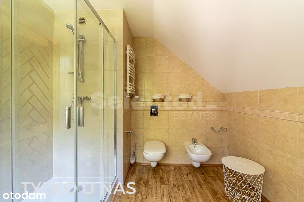 Piękna posiadłość, prywatny las-15