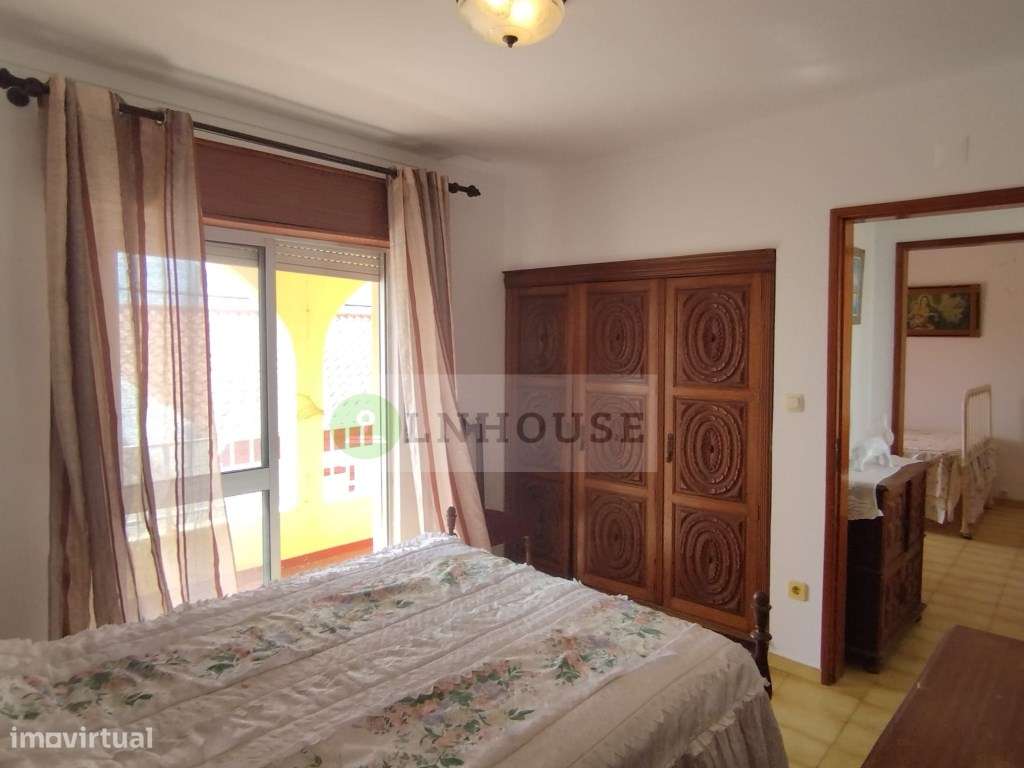 Moradia T2+2 com quintal e terraço, Azinhal-27