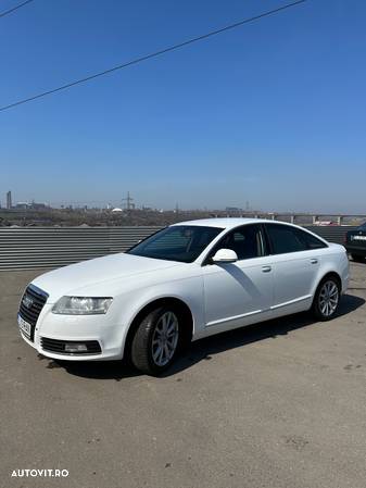 Audi A6 2.0 TDI DPF Multitronic Avant - 1