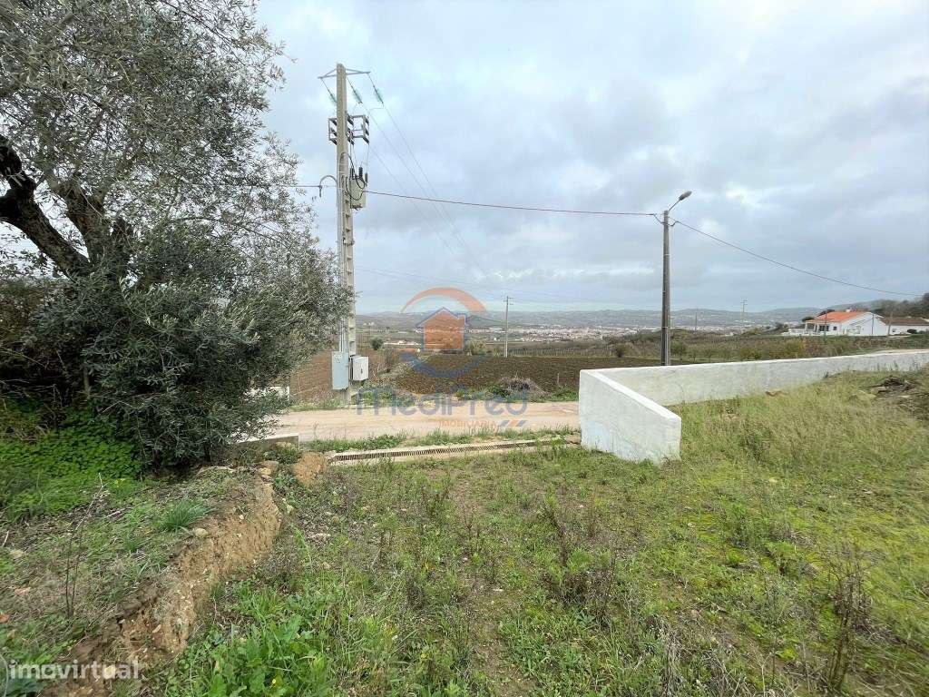 Lote com 25.500 m2 em Arruda dos Vinhos - Grande imagem: 3/9