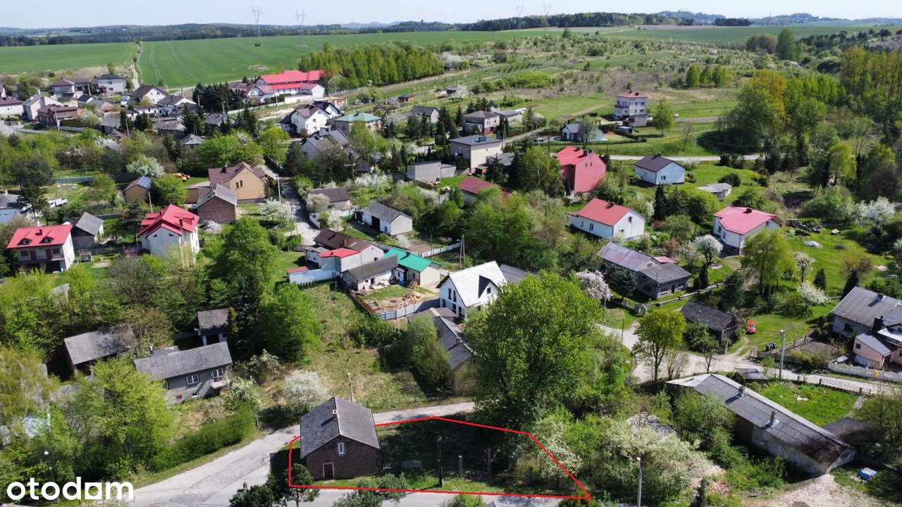 FILM / Spokojne miejsce na Jurze! Gaz, prąd, woda, kanalizacja! - Pełny obrazek: 5/20