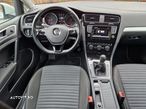 Volkswagen Golf - 9