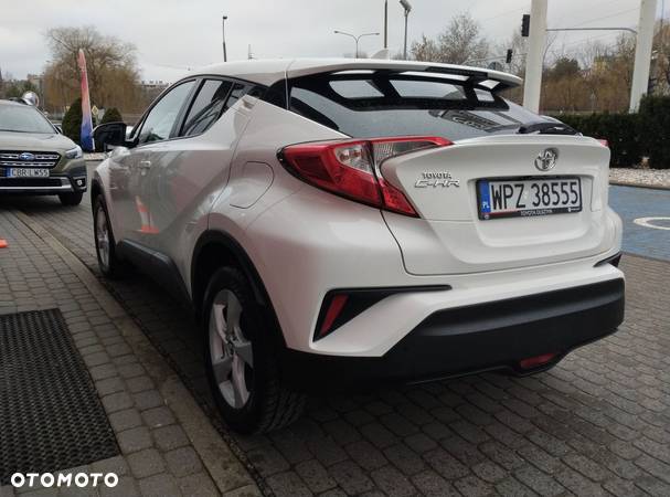 Toyota C-HR 1.2 T GPF Premium - 6