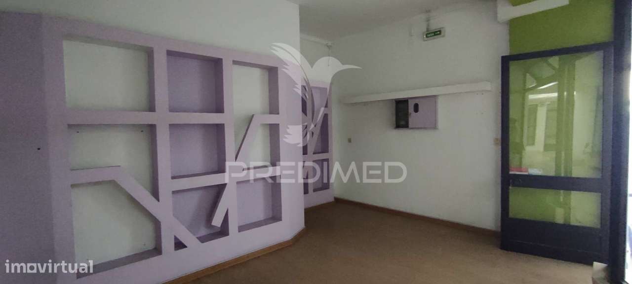 Loja c/ 25m2, Ed. Castelo, Ourém - Grande imagem: 5/9