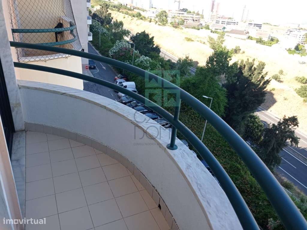 Apartamento T2, com arrecadação - Jardim da Radial - Ramada, Odivelas-22