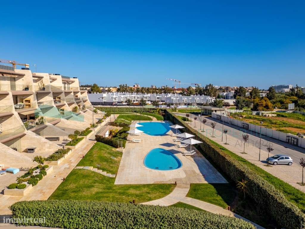 Apartamento com vista deslumbrante sobre o Golfe, no coração de Vil...-29
