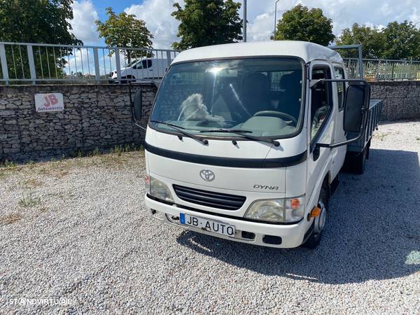 Toyota Dyna M35.33 3.0D4-D Cab. Dupla 6LUG - 2