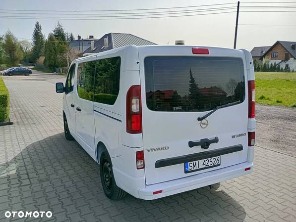 Opel Vivaro - 4