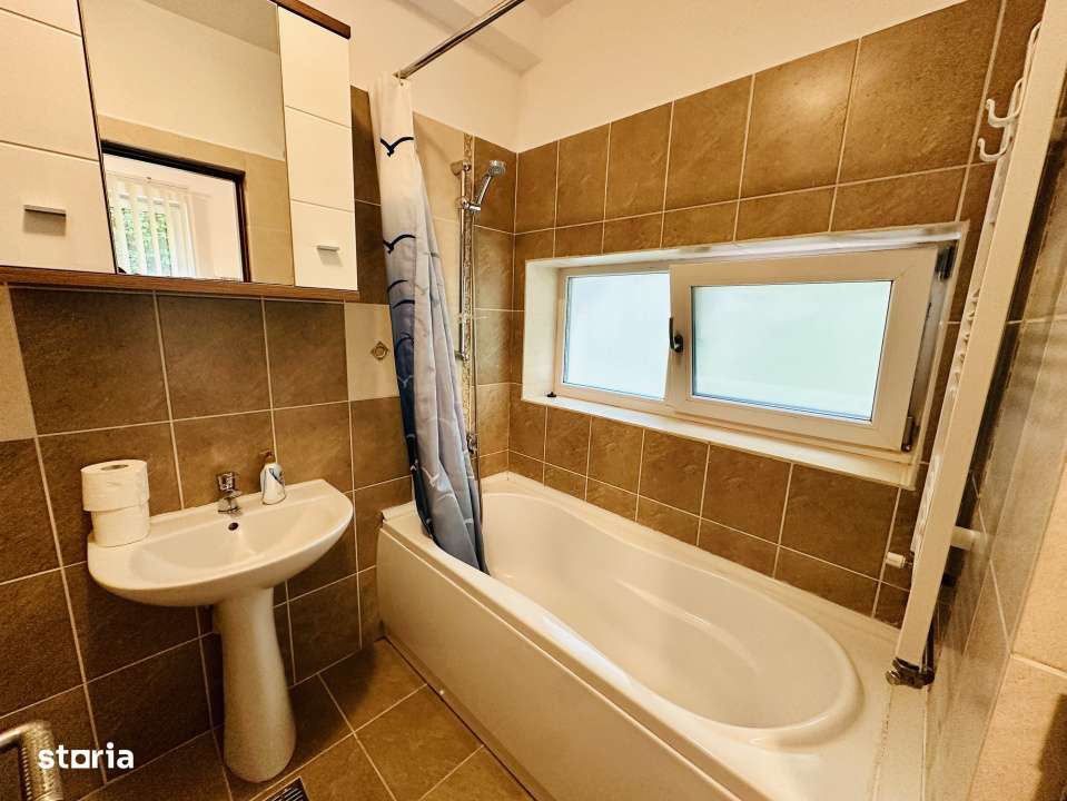 Apartament singur pe nivel, gradina, parcare-5