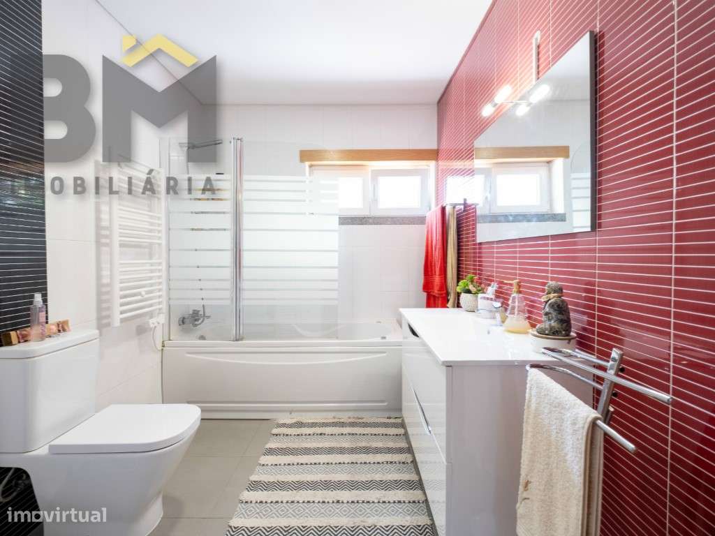 Apartamento T1 convertido em T2 com Tecnologia e Centralidade-13