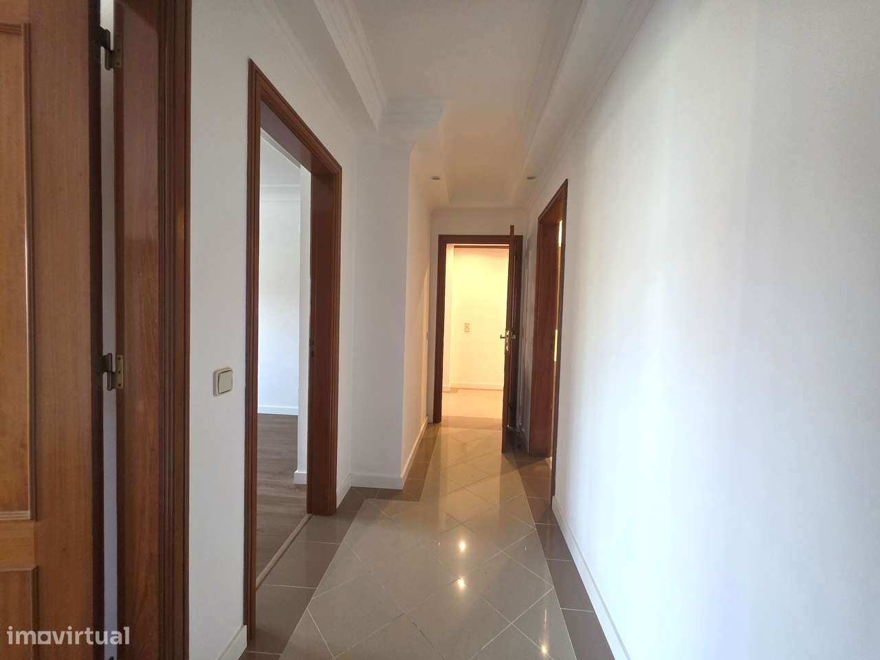 Excelente Apartamento T3- Santa Marta do Pinhal-9