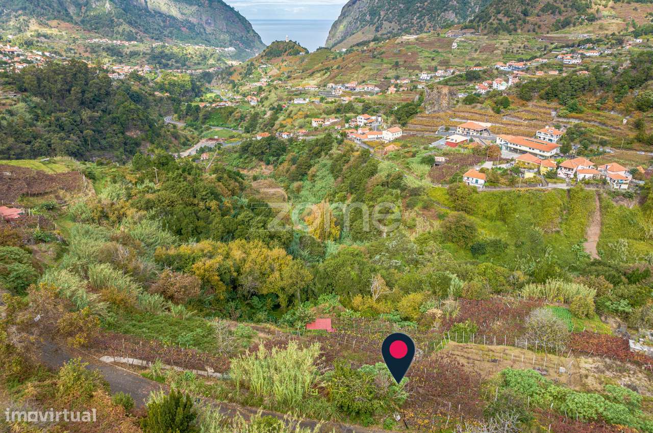 Refúgio perfeito com uma área de 1253 m2 em São Vicente-8