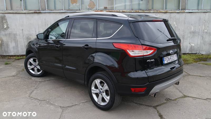 Ford Kuga 2.0 TDCi 4x4 Titanium - 11