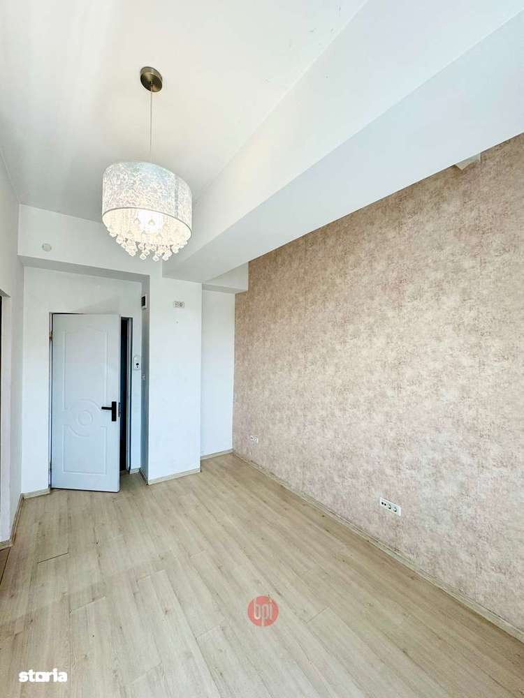 SE VINDE Spatiu ultracentral in Mun.Falticeni, pretabil pentru BIROURI - Imagine principală: 5/14