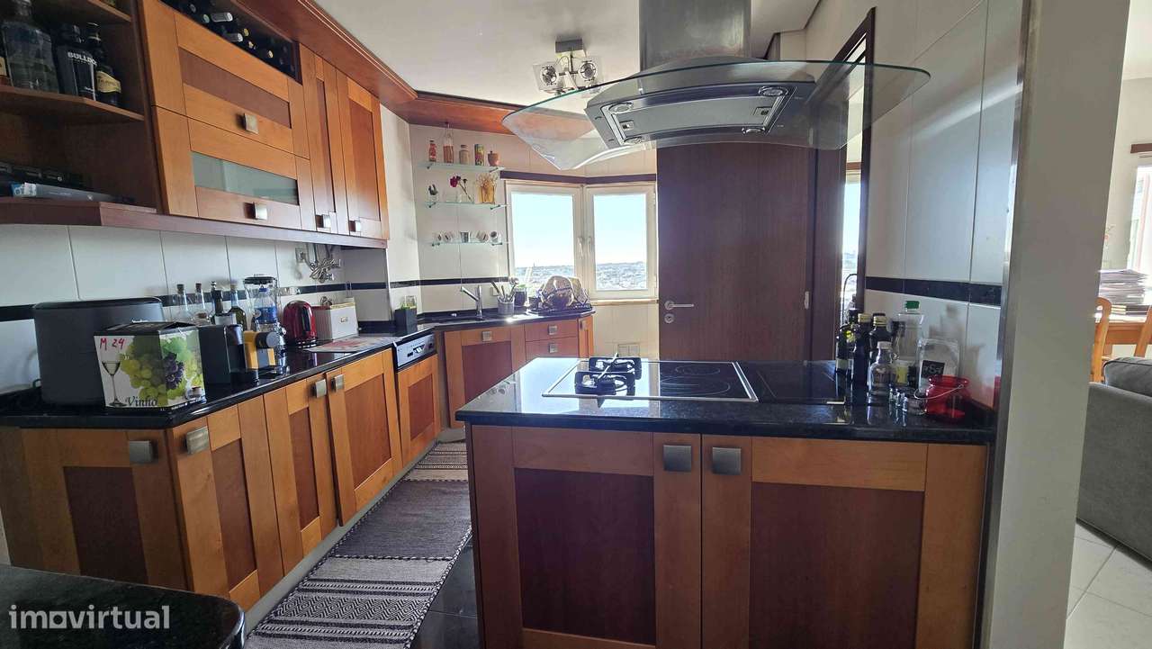 Apartamento T1 com ar condicionado e elevador-7