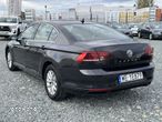 Volkswagen Passat 2.0 TDI EVO Business DSG - 6