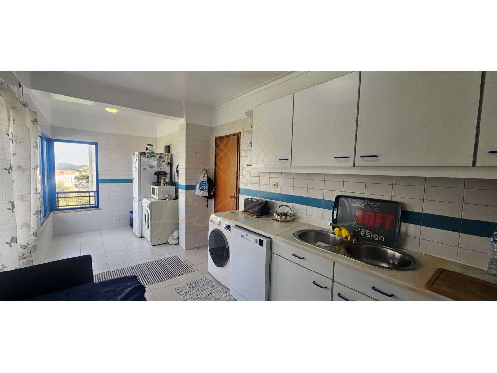 EXCLUSIVO!! Apartamento T2 na Cotovia-11