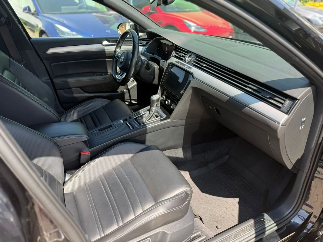 Volkswagen Passat 2.0 TDI DSG R Executive - 12