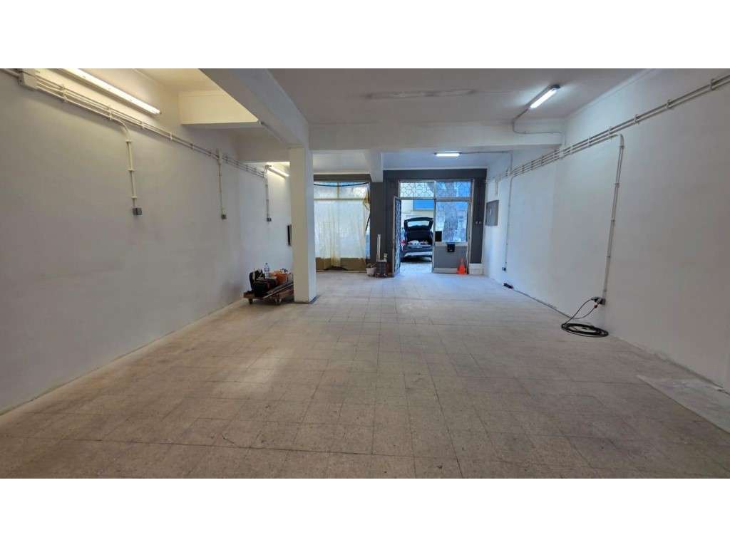 Loja Comercial | Rua da Eira | Algés - Grande imagem: 3/16