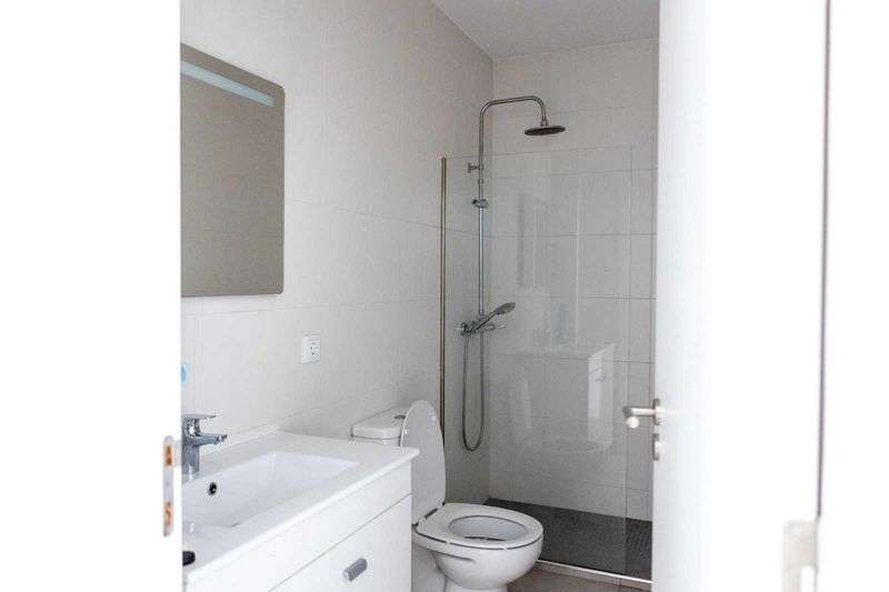 Apartamento T2 com varanda para alugar - Grande imagem: 5/10