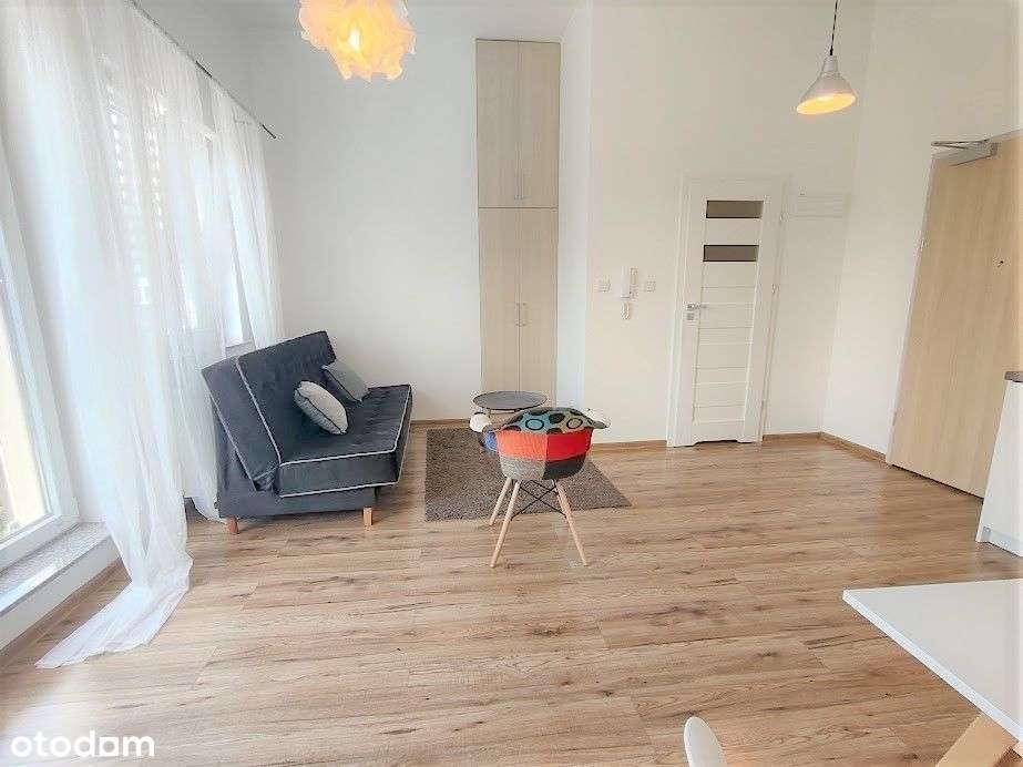 kawalerka w nowoczesnym apartamentowcu-2