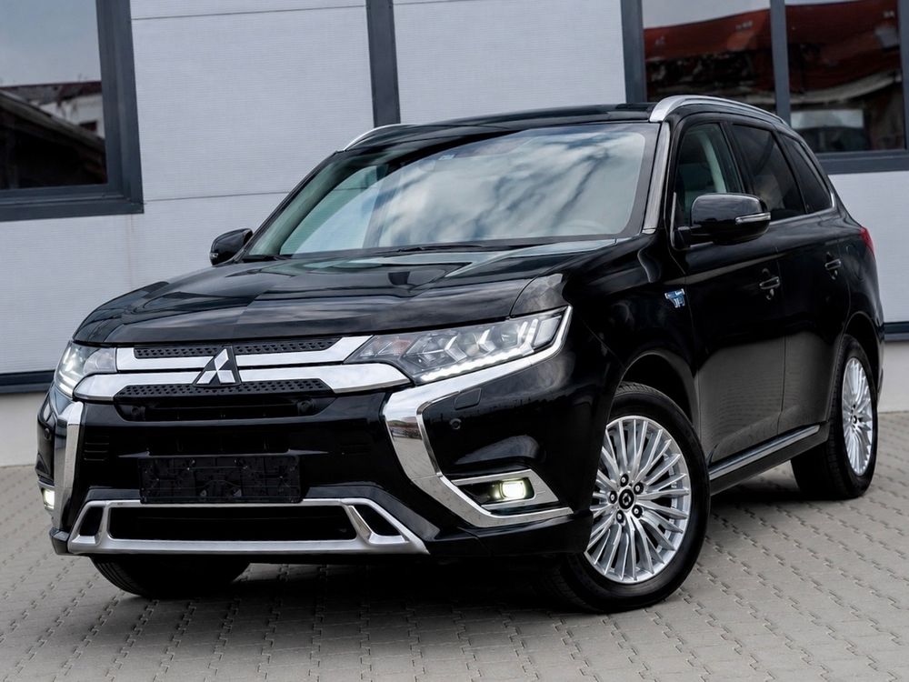Mitsubishi Outlander 2.4 4WD Diamant+ 2020