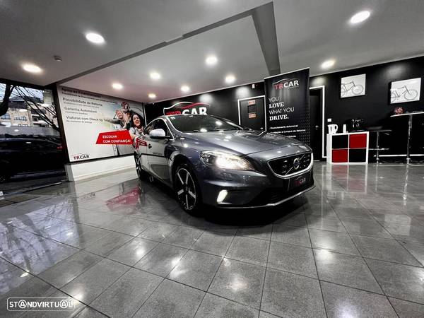 Volvo V40 2.0 D2 R-Design - 16