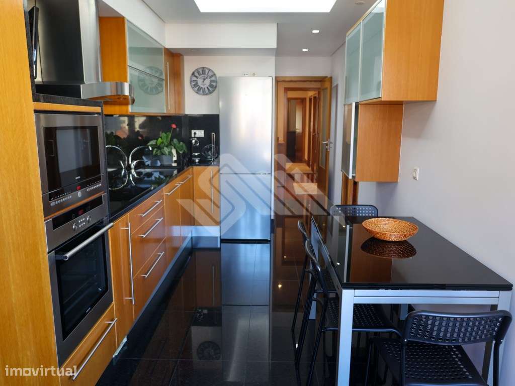 Apartamento T2+1 em Vila Nova de Gaia - Renovado e Equipado-12