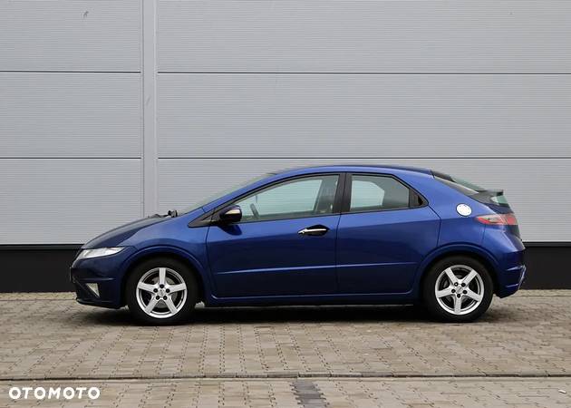 Honda Civic 1.8 GT Special Edition - 9