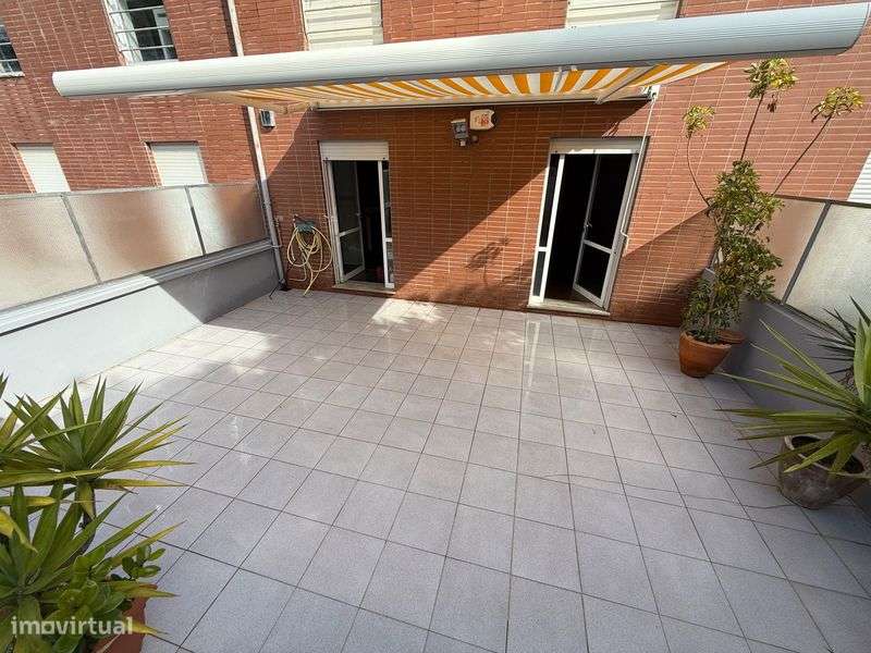 Alugo T1 Árvore Praia Vila do Conde - Grande imagem: 1/12