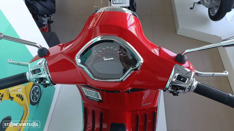 Vespa GTS Super 125 - 5