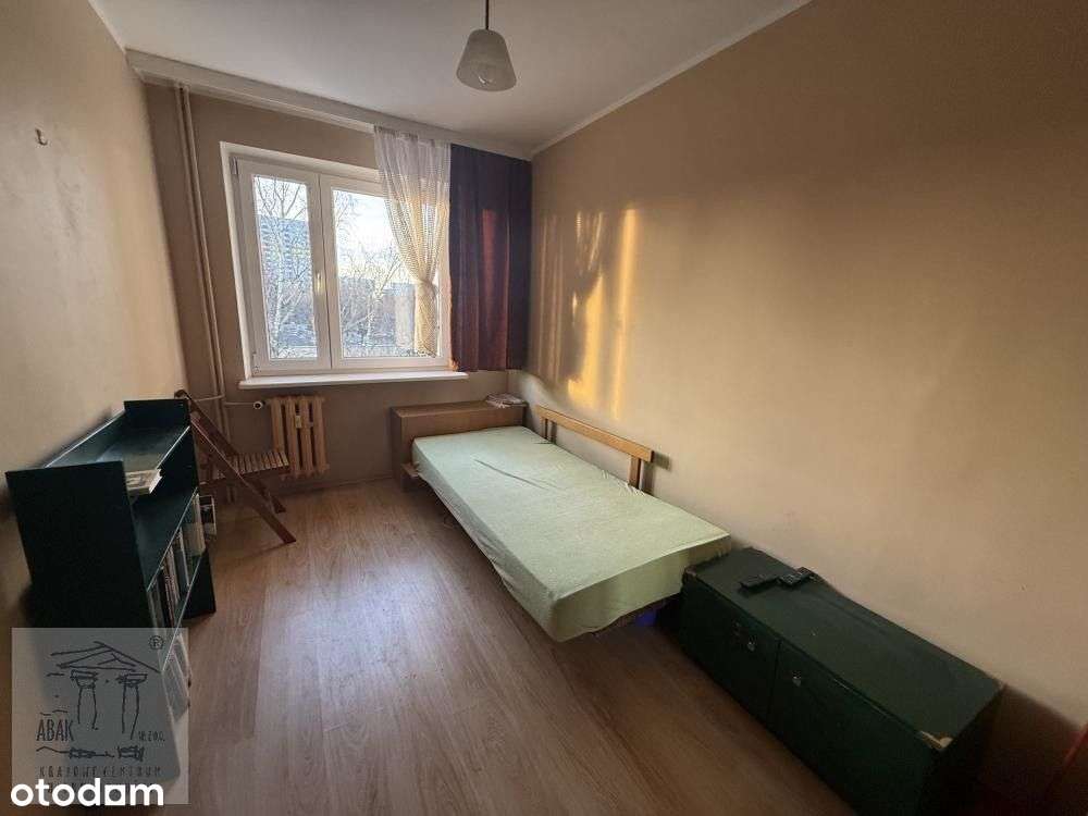 Winogrady Osiedle Zwycięstwa 3 , Mieszkanie 4 pokoje, balkon , 2 ptr.-7