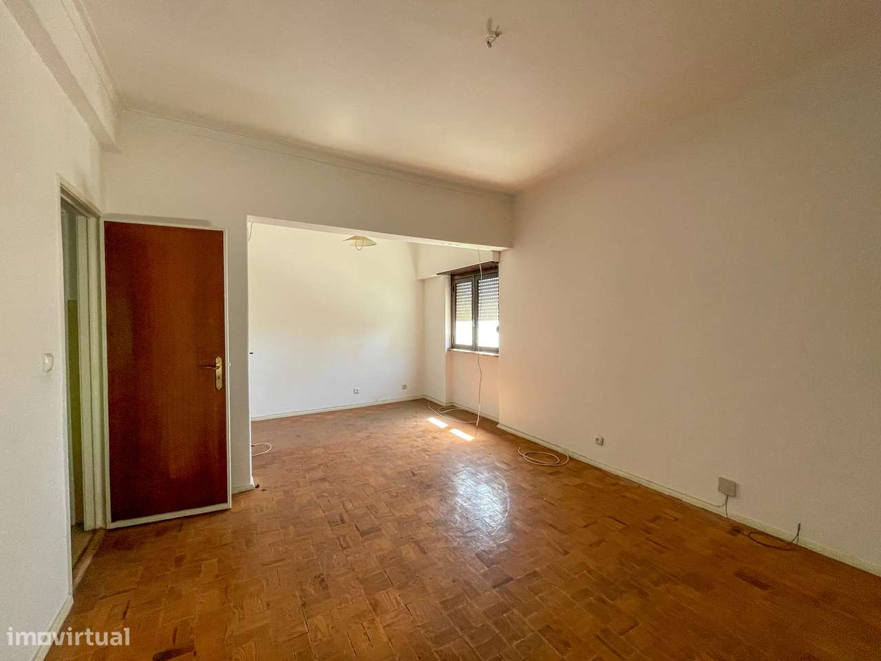 Prédio - 8 T2 + Sótão - Póvoa de Santa Iria-28