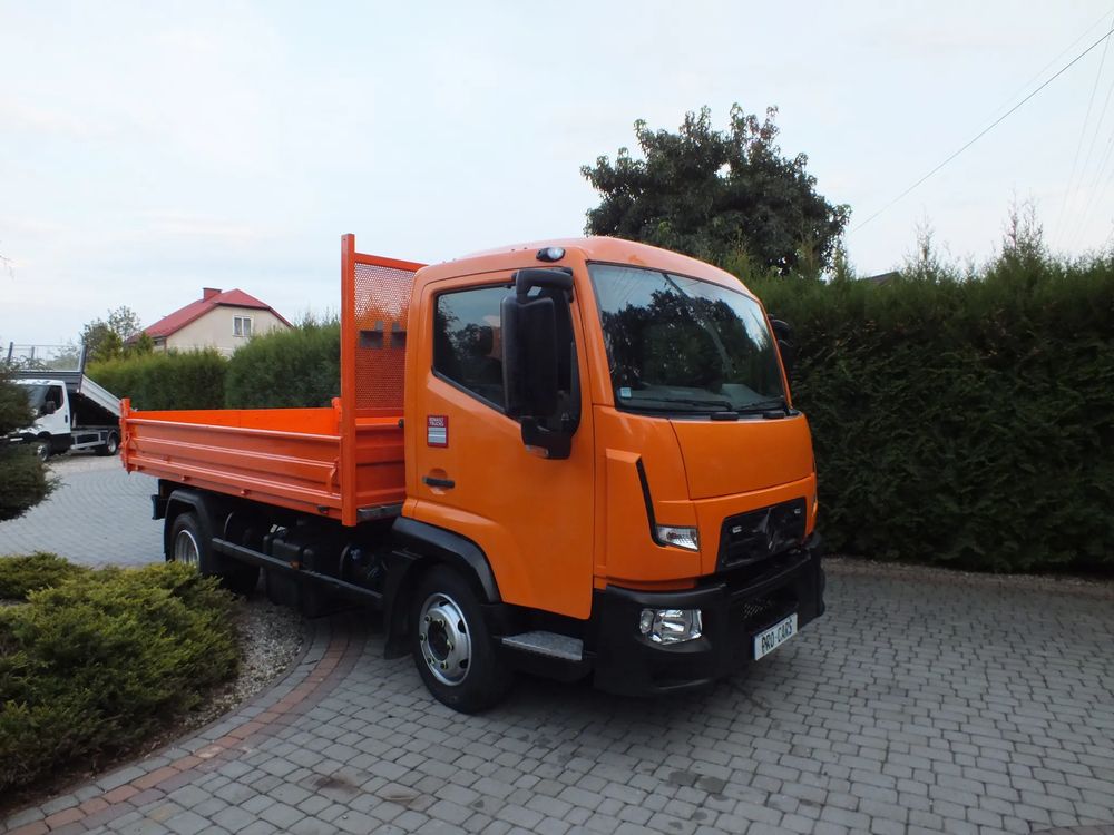 Renault D 2016