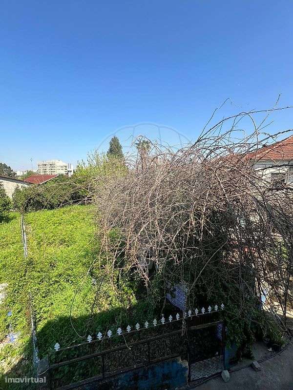 Moradia T2 para venda-18