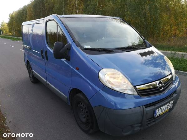 Opel Vivaro - 2