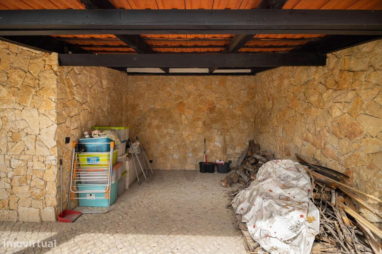 Moradia Isolada em Lote de 1.000 m2 a 20 min de Lisboa!-23