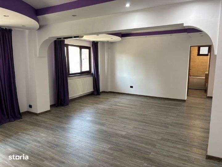 Apartament 3 camere S = 83mp, zona Progresu, Renovat in Totalitate - Imagine principală: 2/12