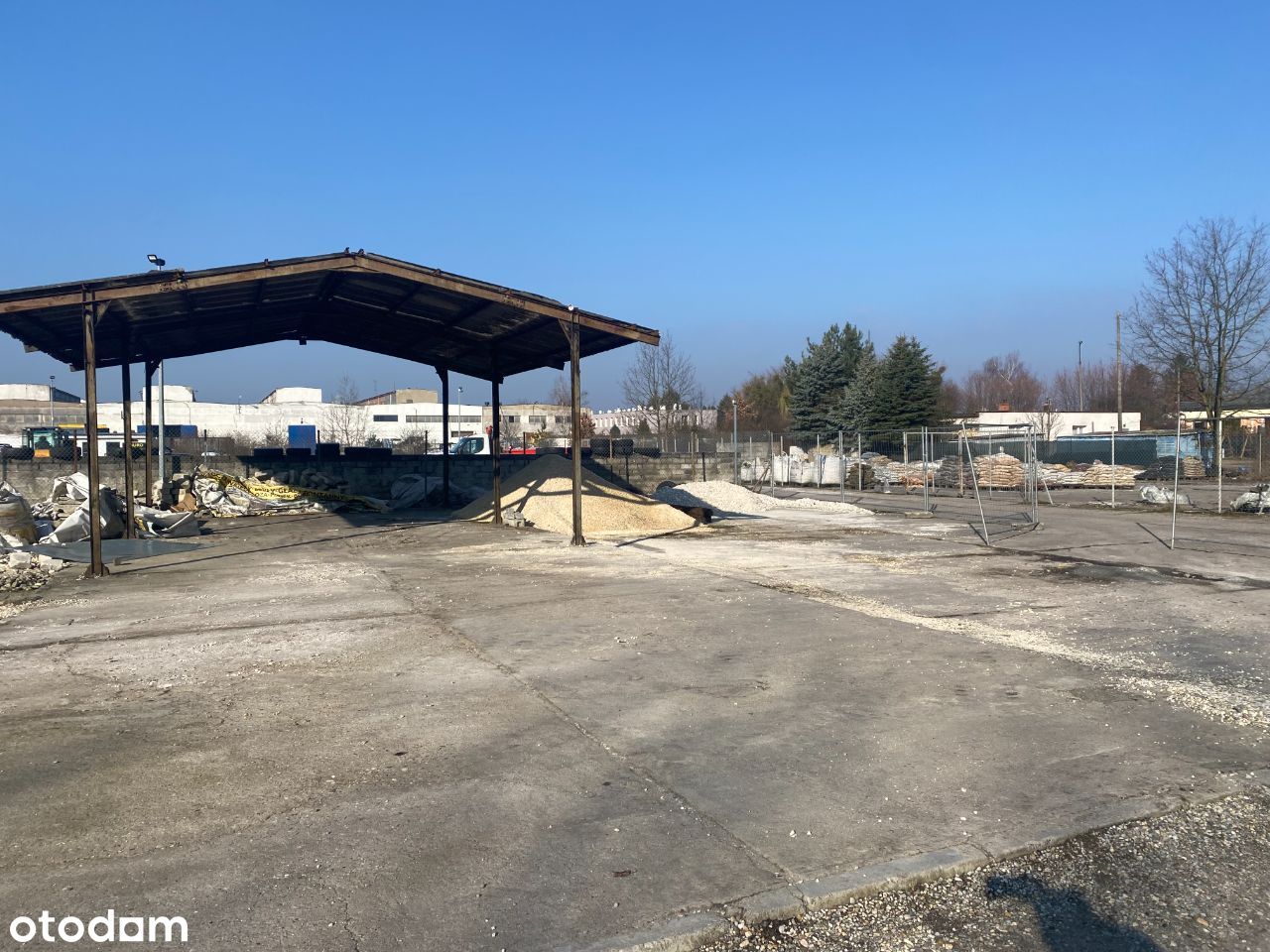 działka przemysłowa w Koronowie z halą 420m2